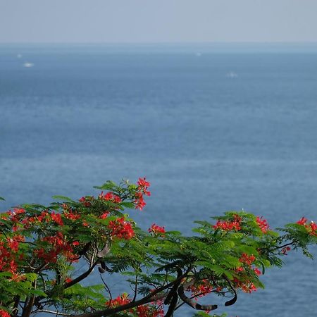 Private Luxury Villa Celagi - With Large Infinity Pool And Ocean View Amed  Exterior photo